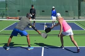 湖人大胜老鹰！文森特+五首齐发挥，八村垒复出