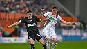 《棒球装备的科技革命：碳纤维球棒是否会改变比赛本质？》